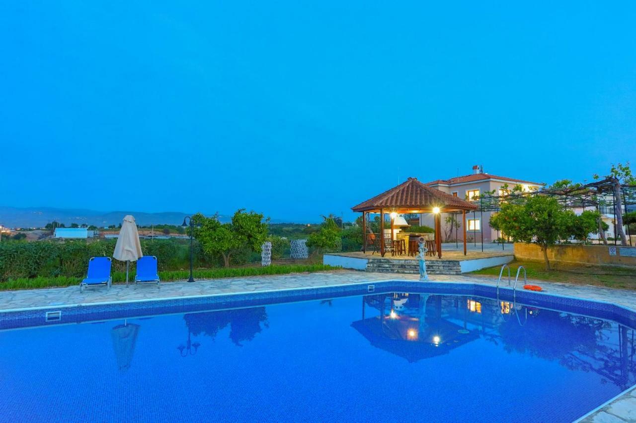 Villa Athina Finiki Polis Bagian luar foto