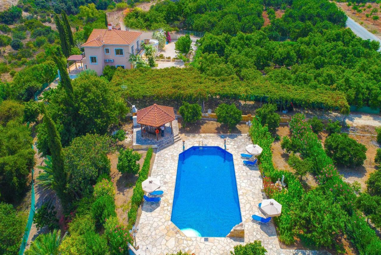 Villa Athina Finiki Polis Bagian luar foto