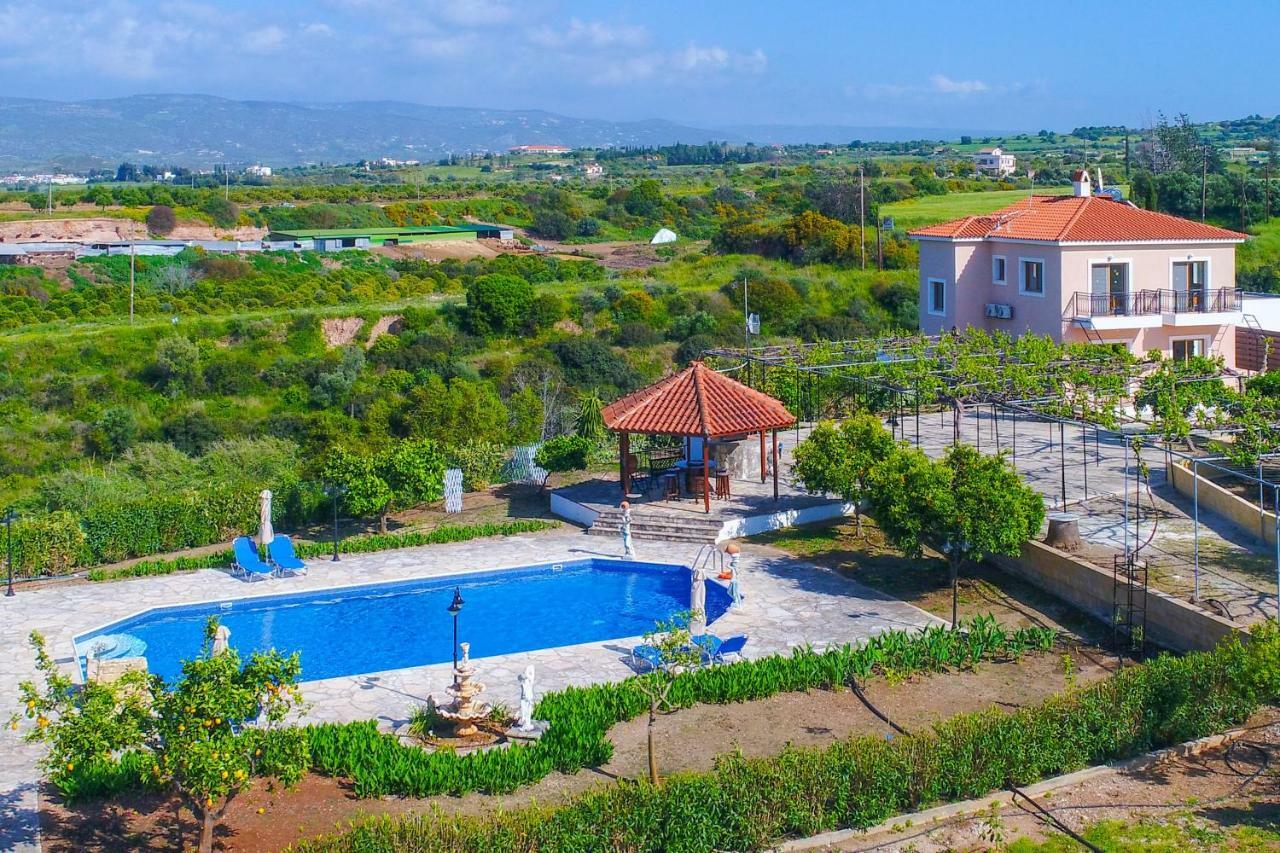 Villa Athina Finiki Polis Bagian luar foto