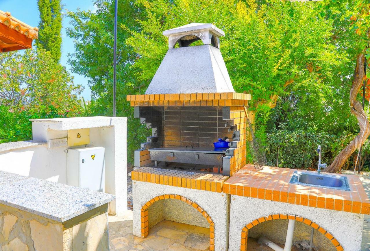 Villa Athina Finiki Polis Bagian luar foto